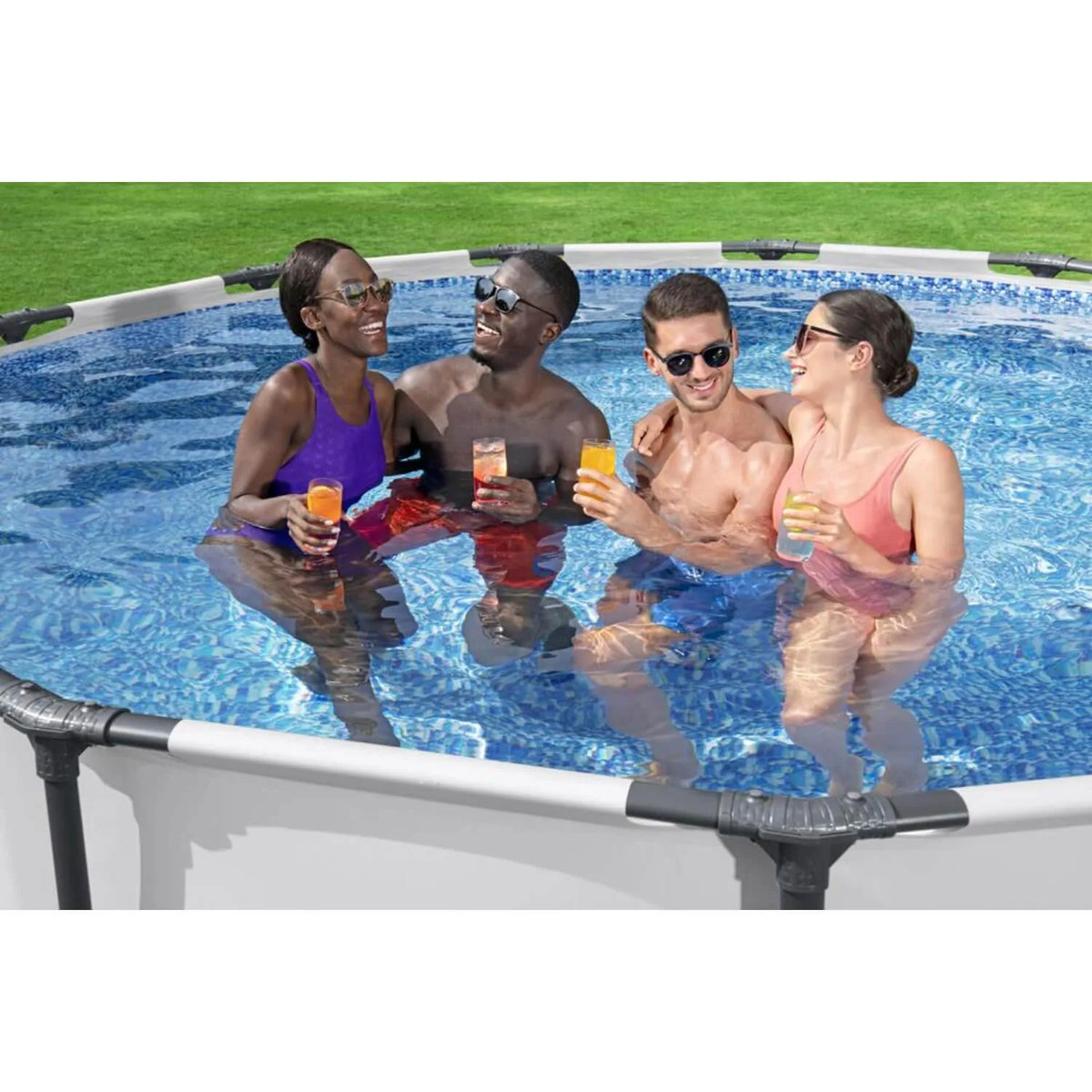 Piscina Bestway Steel Pro MAX Redonda 3,96 x 1,22 m en uso