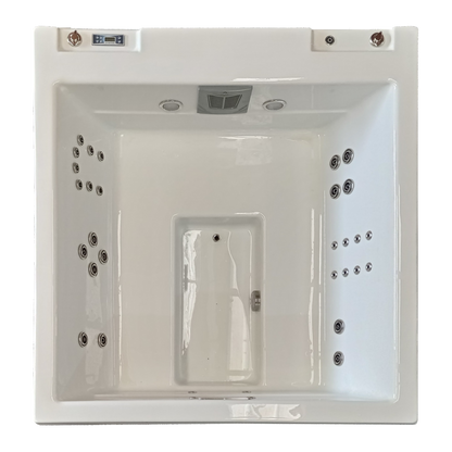 Spa Nirvana – Jacuzzi 6 Personas con Hidromasaje – vista 2