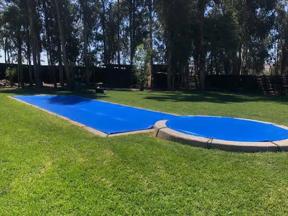 Cubre-piscina-forma-irregular-1.webp