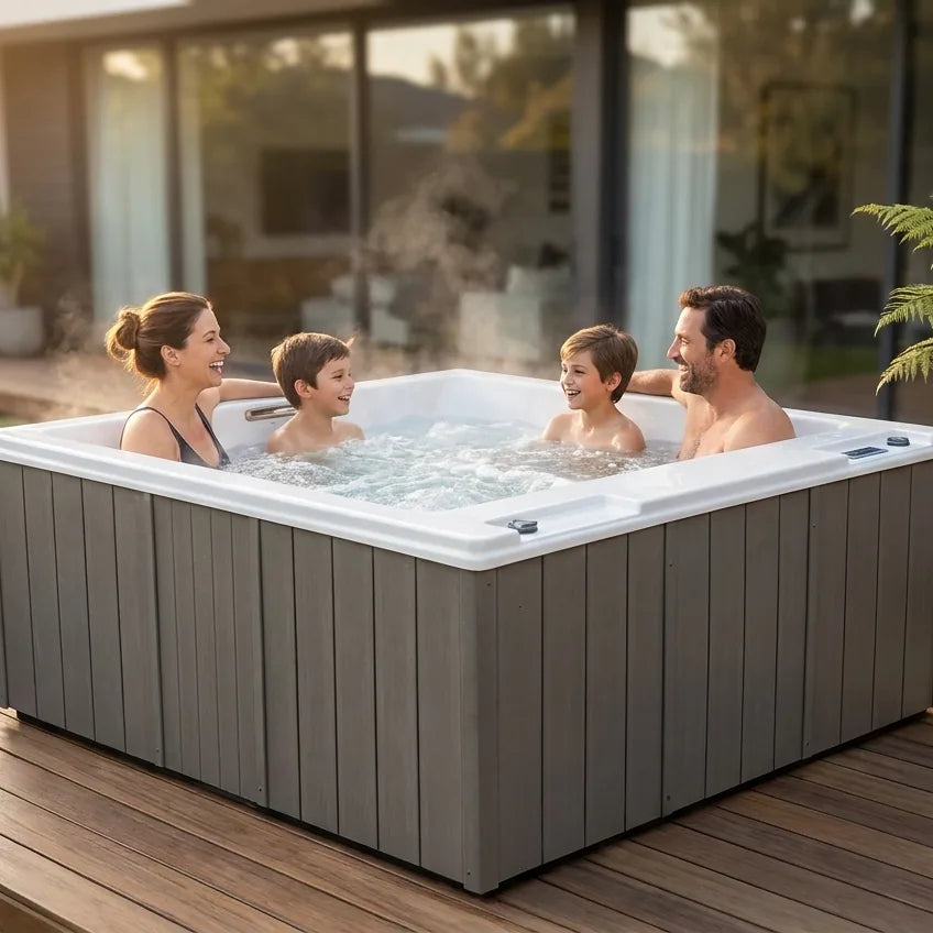 Familia disfrutando el Spa Nirvana en la terraza de su casa