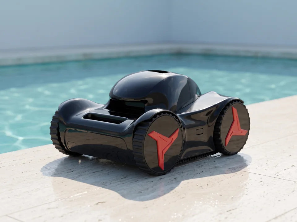 iGarden M1-80 junto a una piscina