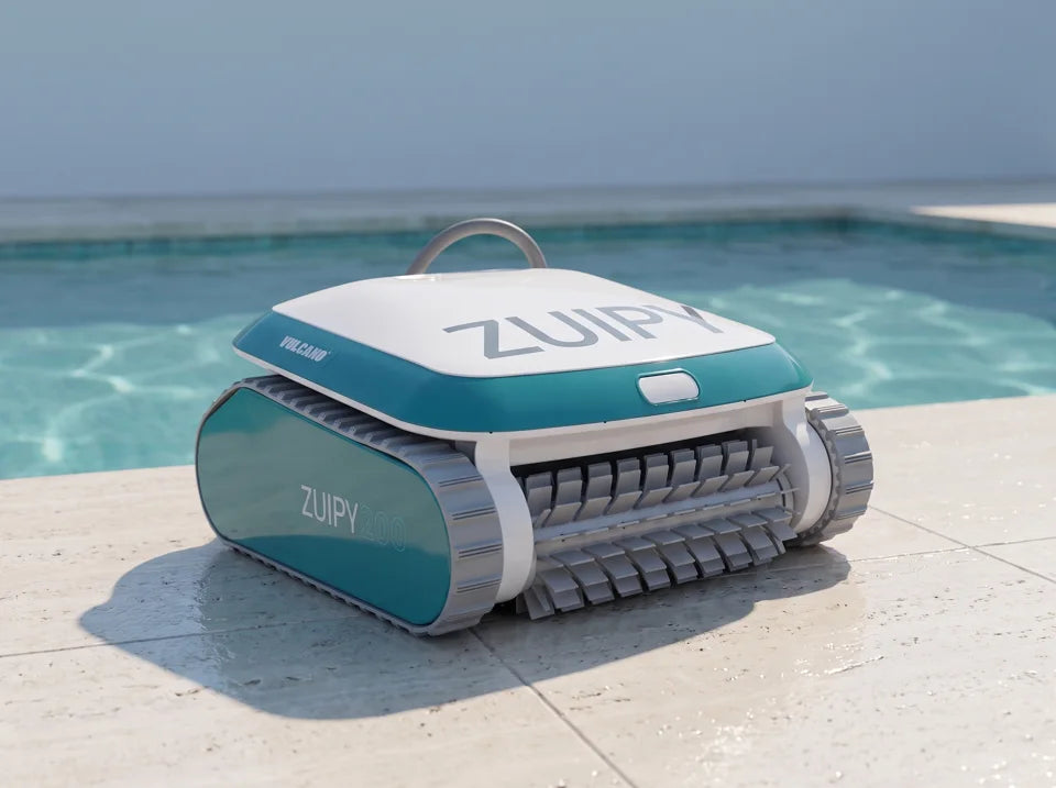Zuipy 200 junto a una piscina